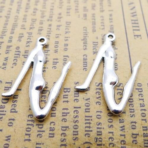 20 PCS/Lot 15mm*26mm athlete Antique Silver Color swimmer Charm Handcraft For DIY Jewelry Making