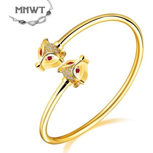 MNWT Fashion Geometric Cufflink Womens Bracelets Exquisite Fox Bangles Copper-plated Alloyed Metal Ms. Jewelry Gifts