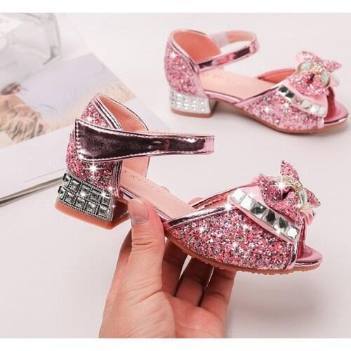 Girls Sandals Summer New Fish Mouth Hollow Little Girl Sequined Princess Shoes Student Performance Dance Heel Shoes
