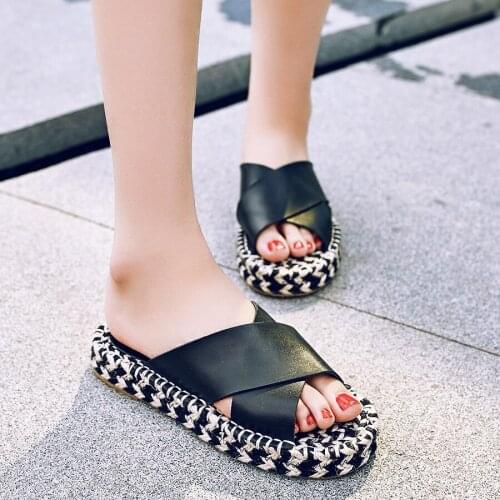 Woman Slippers Flat Women Casual Shoes Summer Shoes Female Indoor Outside Beach Slides Open Toe Real Leather Slippers for Women