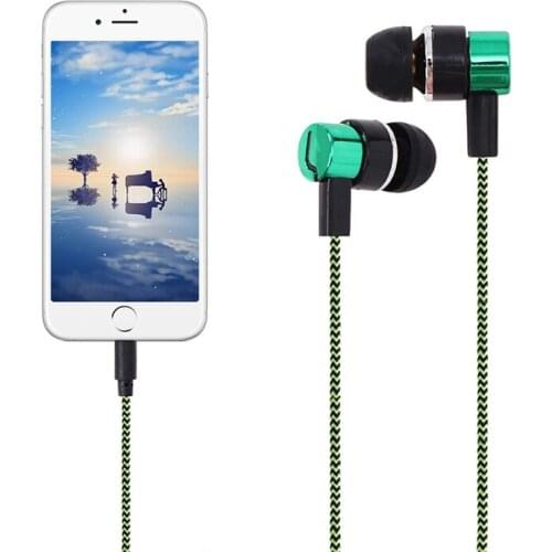 Fashion 3.5mm Port In-ear Headphone 3D Stereo Sport Earphones Running Earpiece 3.5mm Wire Controlled Headset for Phone Computer