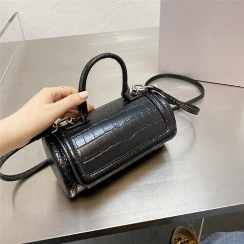 2021 new leather large capacity computer bag fashion briefcase mens handbag