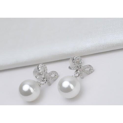 MADALENA SARARA AAA 7-8mm Freshwater Pearl Sterling Silver S925 Pop Time Snowflake Earrings