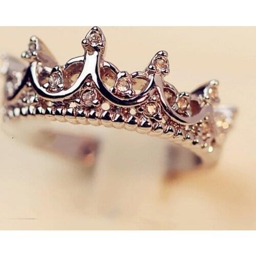 Fashion Vintage Crystal Drill Hollow Crown Shaped Queen Temperament Rings For Women Girls Party Wedding Ring Jewelry Gifts