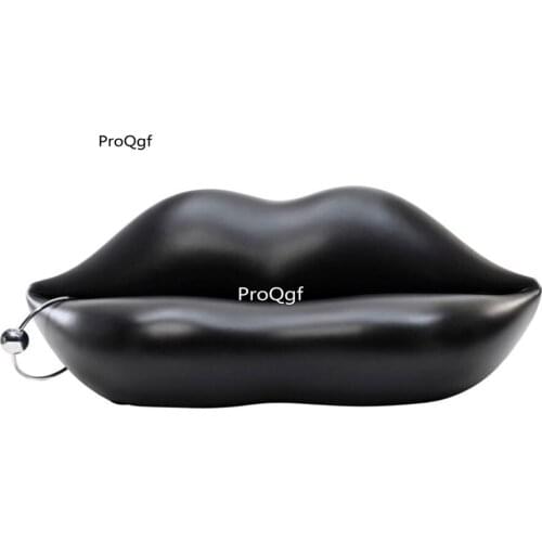Ngryise 1Pcs A Set Romantic ins Dreamy Castle Black Lip Sofa yourself find forwarder to ship