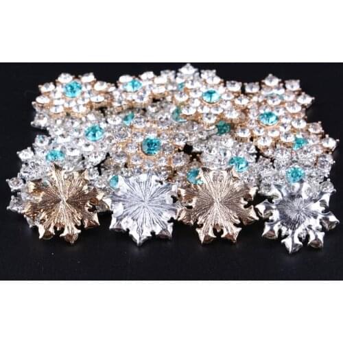 120pcs/lot) Handmade Lovely Bling Alloy Rhinestone Button Manual Flatback Green Crystal Button For Baby Girl Wedding