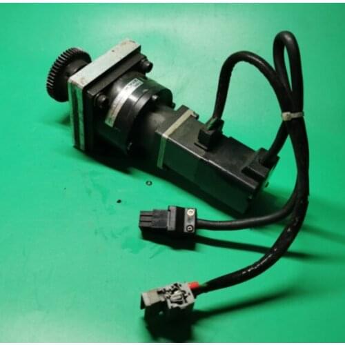 HC-MF053G2 servo motor , used in good condition . 80% appearance new , good working , free shipping