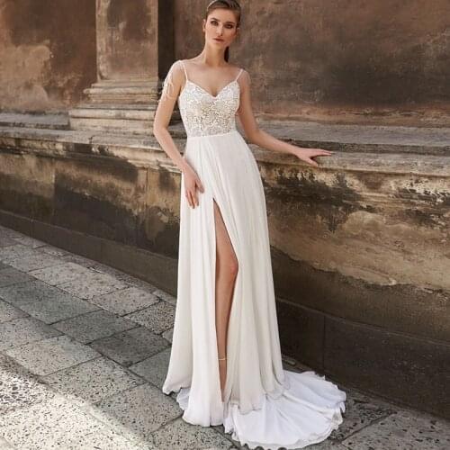Boho Beach Slit Wedding Dress Chiffon Spaghetti Straps Appliques Tassels Sleeveless Backless Sweep Train Bridal Gowns