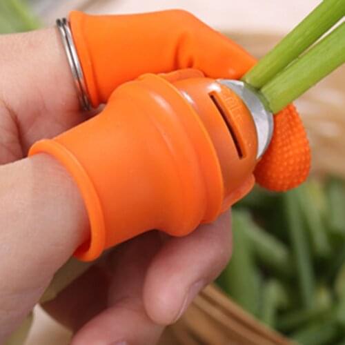 Gardening Garden Picking Thumb Cutter with Anti-Cut Finger Cover for Vegetables Cutting TP899