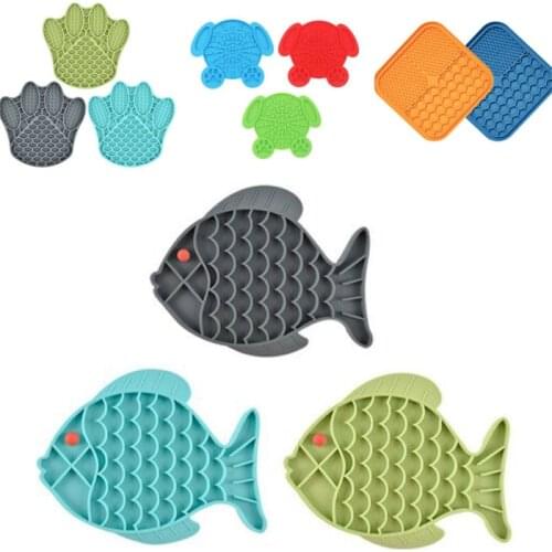 NEW Pet Lick Pad Slower Feeder Pad Cats Dog Licky Mat Feeding Dogs Licking Mat Pet Bathing Distraction Pads Silicone Dispenser