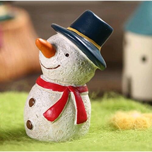 1pcs Aquarium Decor Fish Tank Aquarium Ornament Resin Cartoon Mini Christmas Deer Snowmen Santa Figure Toy