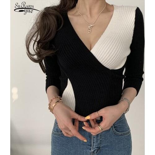 Casual Slim Spliced Bottoming Sweater Female New Sexy Deep V Neck Sweater Womens Pullover Elastic Cotton Long Sleeve Tops 17047