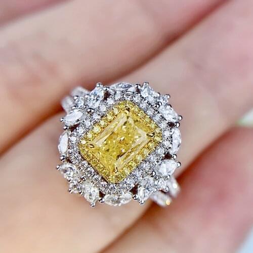 3.5ctw Radiant Cut Yellow Centre 1ct Moissanite Halo Engagement Ring 18K 750 White Gold Lab Diamond Ring Set Anniversary Ring