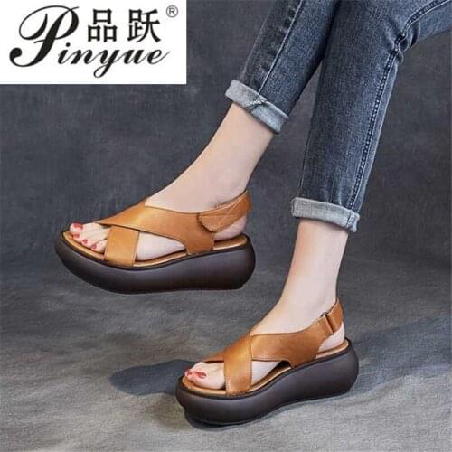Women Flat Sandals Casual Open Toe Beach Platform Shoes Fashion Soft Genuine Leather Comfortable Walking Ladies Footwear