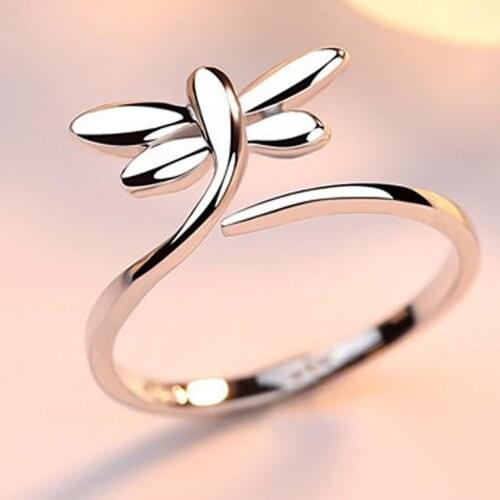 1/2/3/4/5pcs DIY Yarn Guides Finger Wear Braided Ring Thimble Dragonfly Adjustable Knitting Loop Crochet Sewing Tools FN50