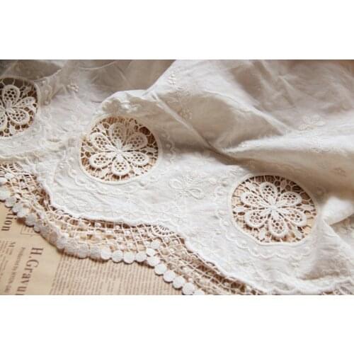 Off White Cotton Lace Fabric With Circle Flower Pattern By Yard