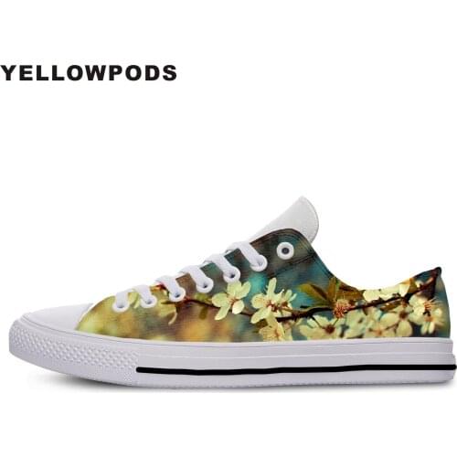 Mens Casual Shoes Fashion Custom Hot Vintage Flowers Comfortable Man Non-leather Casual Lightweight Shoes Off White Men