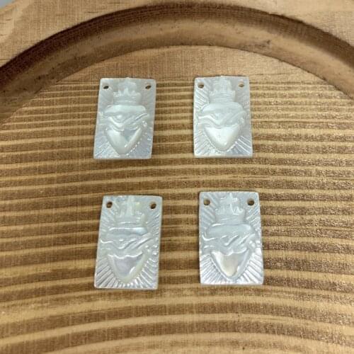 Natural White Pearl Shell Sacred Heart Charm Pendant Diy Jewelry Making Accessories