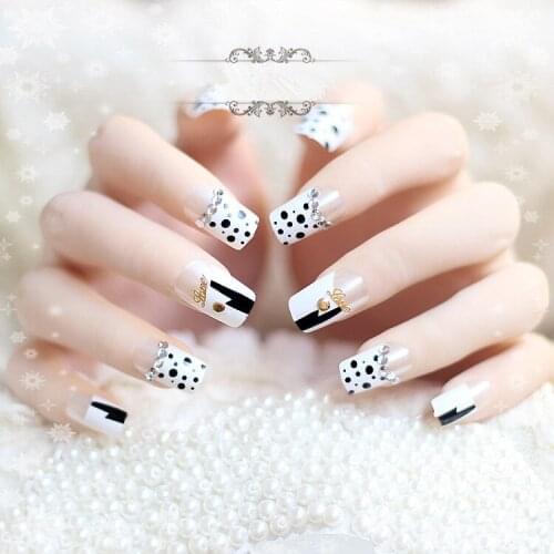 Hot 24pcs Fake Nail Patch Glue Type Removable Short Paragraph Fashion Manicure False Nail Patch