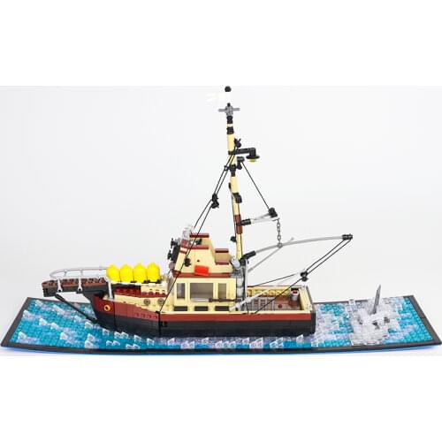 MOC The Orca - Jaws Ship Model Boat DIY Assemble Building Diamond Blocks Sets Model Classical Brick Gift for Children Toys