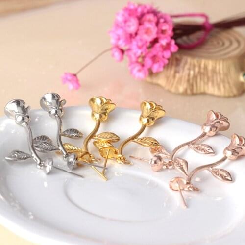 CHUNSHI EMO Sweet Rose Earrings Three Colors Available Romantic Temperament Small Fresh Flower Delicate Earrings For Women Girls