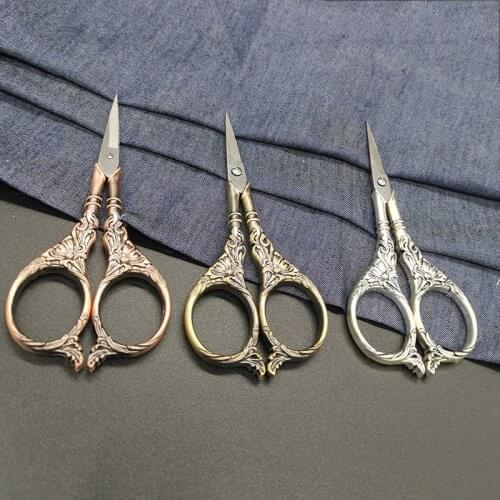1Pcs European Sewing Vintage Scissors Vintage Embroidery Retro Dressmaker Shears Scissors Fabric Tool Needlework Tailor Shears