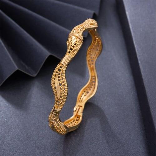 1Pcs/lot Top Quality Dubai Featured handmade Bangles for Women Girls Gold Color Bangles Bracelets Jewelry Gift Can open