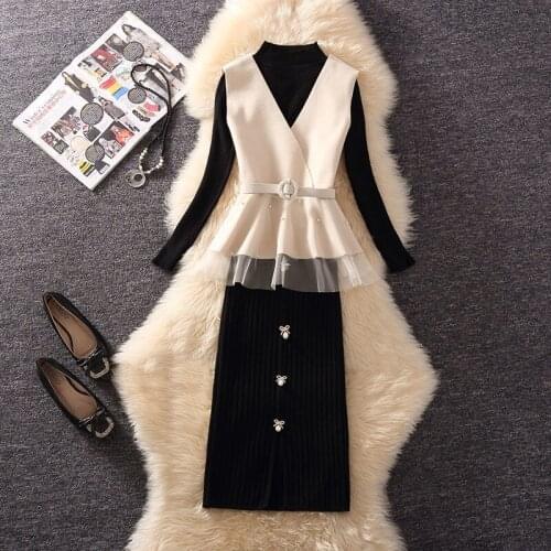 2021 Women Autumn Winter New Three-piece Suits Female Slim Knit Tops + Vest Ladies High Waist Package Hip Skirts Suits R454