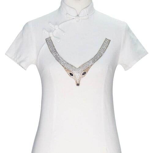 1piece Foxes Hot Fix Rhinestones Neckline Iron on Stickers Beads Crystal Applique Sticker Decorated Craft Sewing T2330