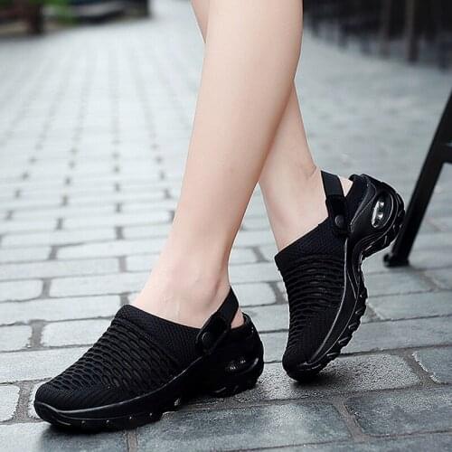 2021 Womens Shoes Spring New Korean Version Mesh Breathable Sandals Ladies Comfortable Sporty Personalized Thick-soled Sandals
