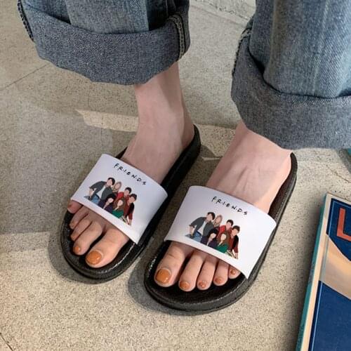 Women Slippers 2021 Friends Tv Show Pattern Soft Sole Flip Flops Beach Flat Slides Home Non-slip Slippers Ladies Plus Size 41