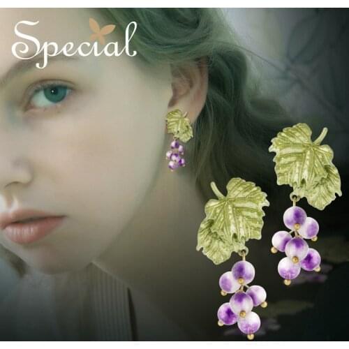 SPECIAL Earrings Earrings Earrings Earrings Female Sensual Fruit Grape Vine Rolls 2021 New Trend S2665E