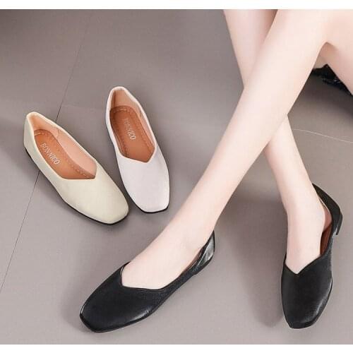 2021 Womens Flat Shoes Soft Shaved Leather Fashionable Women Flat Shoes with Closed Toe Size 35-43