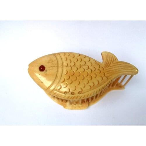 YIZHU CULTUER ART Collection Ancient China Old Hand Carved Lovely Fish Cricket Cage Family Decoration