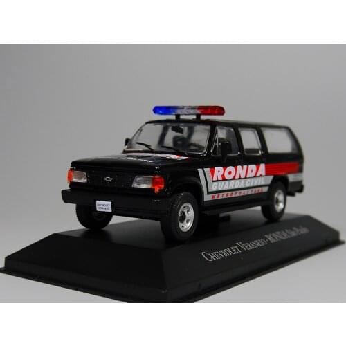I XO 1:43 Chevrolet Veraneio SUV boutique alloy car toys for children kids toys Model original box