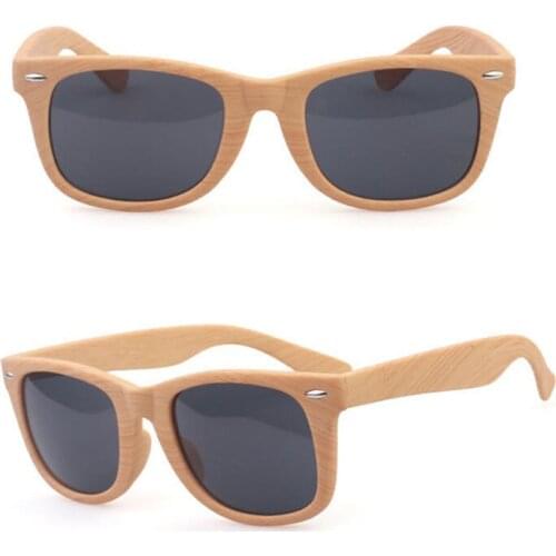 2019 new retro wood grain ladies sunglasses fashion leopard mens glasses classic brand design UV400 square driving goggles