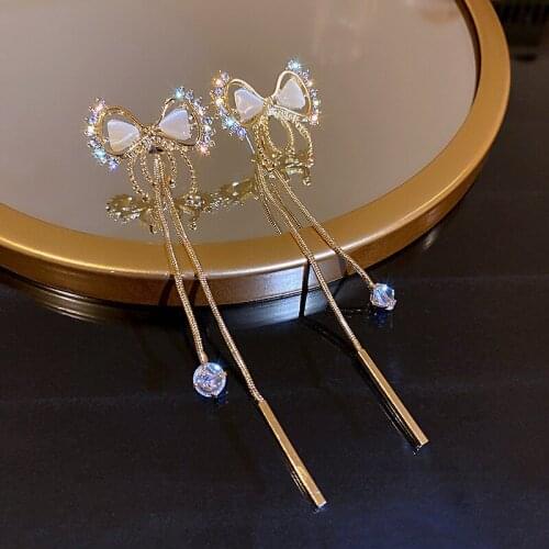 Metal Geometric Hollow Retro Pearl Tassel Stud Earrings For Women Girls Wedding Jewelry