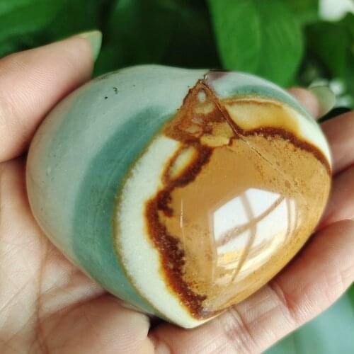 AAA Natural sea stone heart crystal stone mineral specimen crystal stonLove ornament