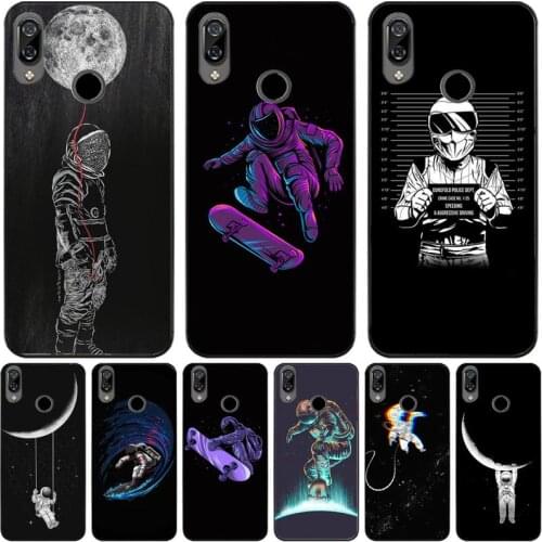 Funny Space Astronaut Skateboard Phone Case For Redmi 7 8 9 A K20 30 Pro Note 8 9 Pro 9s 10