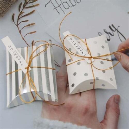 10pcs Promotion Pillow Shape Kraft Jewelry Candy Box Craft Paper Wedding Favor Gift Boxes Pie Party Box Bags