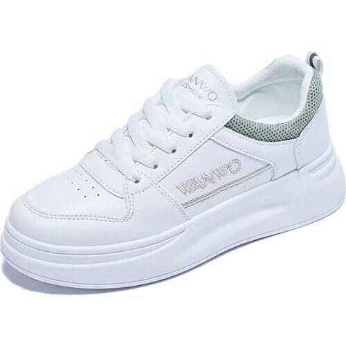 2021 Women Vulcanized Shoes High Quality Women Sneakers Slip on Flats Shoes Women Loafers Pu Walking Flat Shoes for