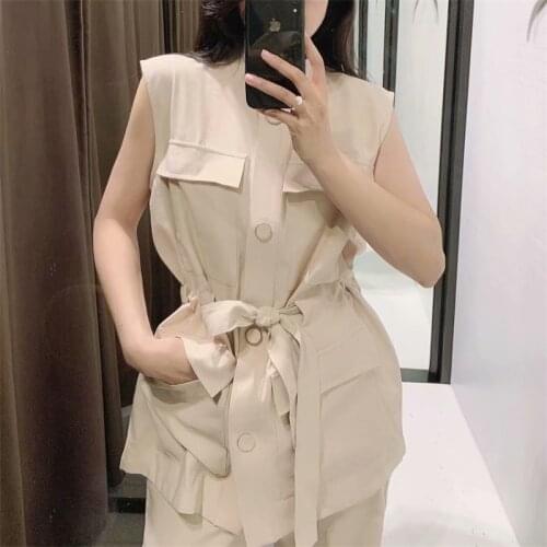 MESTTRAF Women 2021 Fashion Stand Collar Tooling style Pocket Sleeveless Vest Fashion Casual Button Vest Streetwear