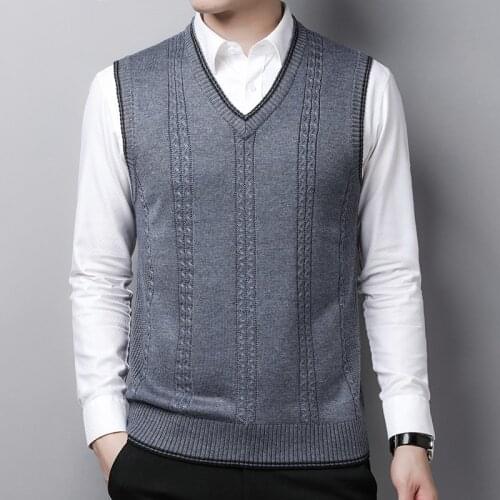 New Man Thick Knit Vest Autumn Male Twisted Sweater Vest V-Neck Pullover Sleeveless Wool Sweater