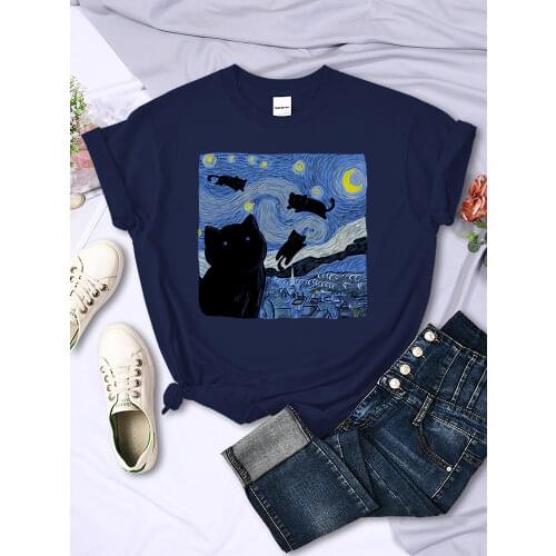Van Gogh Starry Night Cat In The Painting Print Female T-shirt Plus Size Tops Fashion Style Tee Shirts Round Neck Women T shirts