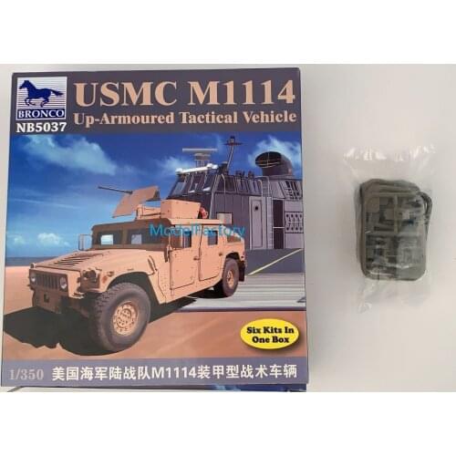 BRONCO NB5037 1/350 U S M C M1114 Model Kit