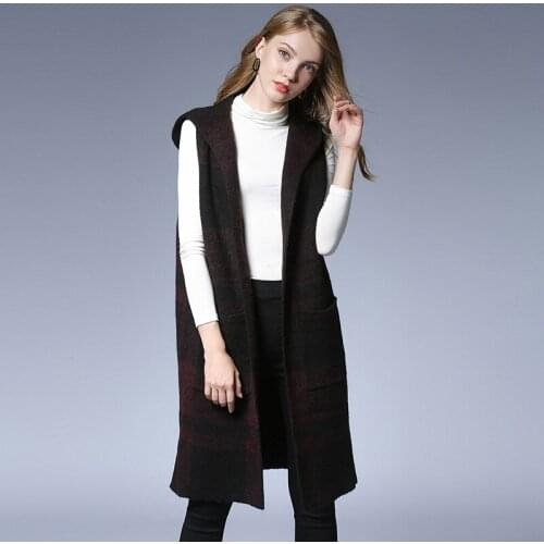 Plus size New autumn and winter hooded knitted vest sleeveless plaid coat fashion contrast color Vest Jacket Medium style