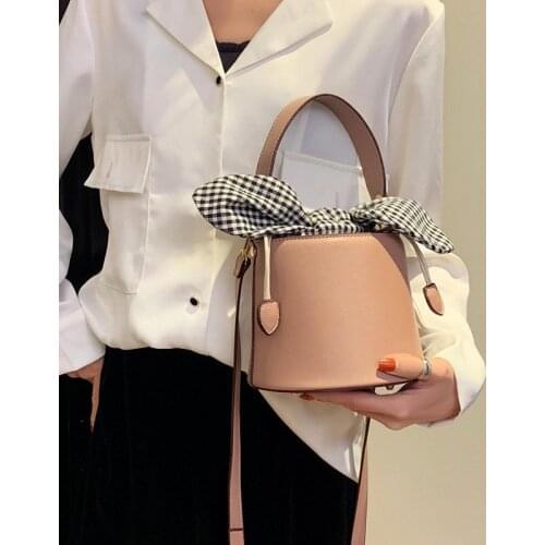 Womens bag 2021 PU leather solid color shoulder bag soft leather fashion portable checkered shoulder shoulder bucket female bag