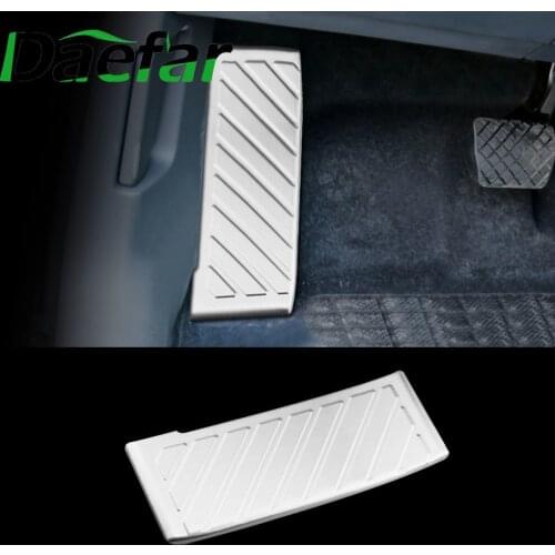 Foot Rest Pedal Cover for Volkswagen VW Passat B8 Golf 7 7.5 MK7 Tiguan MK2 for Seat Leon 5F MK3 for Skoda Kodiaq Car Pedals