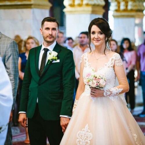 High Quality One Button Green Groom Tuxedos Peak Lapel Groomsmen Men Blazers Suits (Jacket+Pants+Tie) NO:401