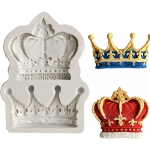 Princess Queen 3D Silicone Mold for DIY Jewelry Candy Pendant Molds,randomly color